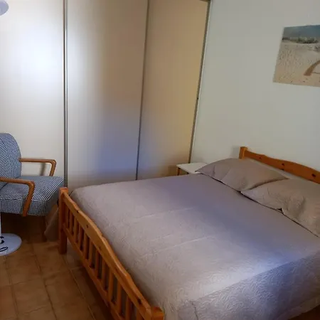 Helios 24, T2 Climatise, Parking, Terrasse, 500M Plage Agde Extérieur photo