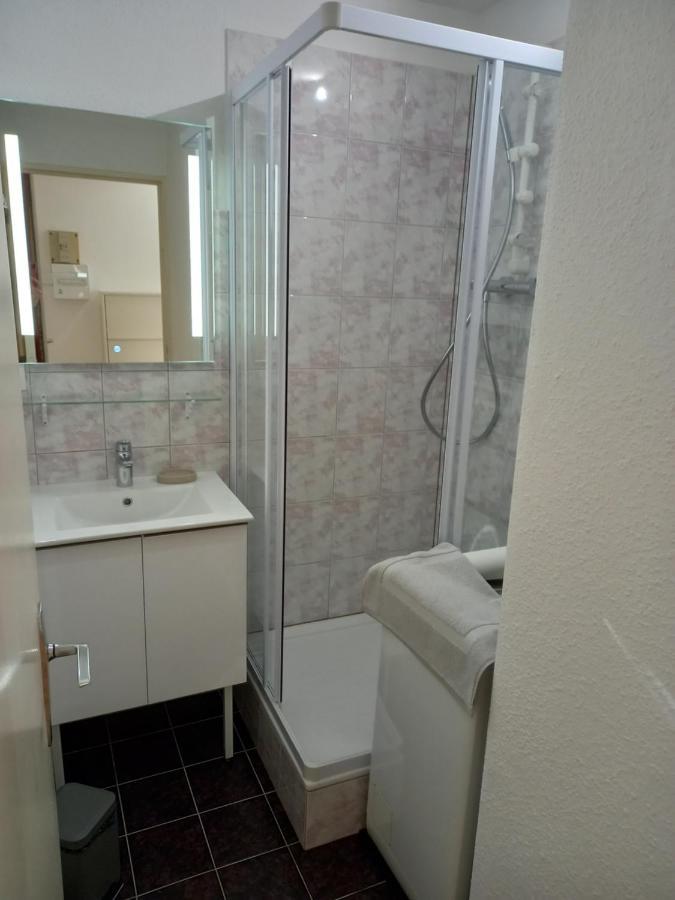 Helios 24, T2 Climatise, Parking, Terrasse, 500m Appartement Agde